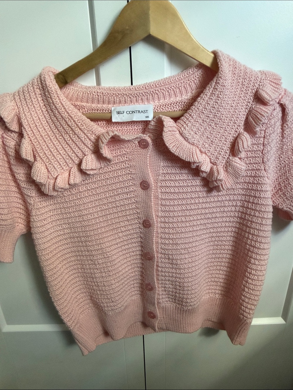 Self Contrast Pink Ruffle Collar Short-Sleeve Cardigan